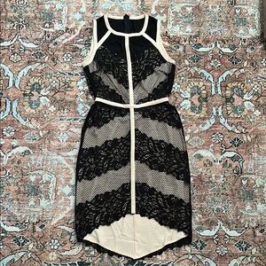 Adelyn Rae Black and Gray Sheath Cocktail Dress